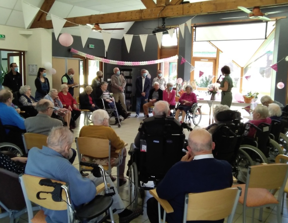 100 ans résidente