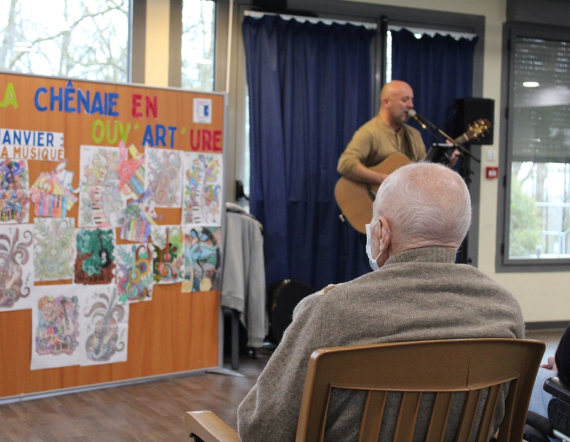 Panneau présentant les animations du programme La Chenaie en Ouv Art Ure