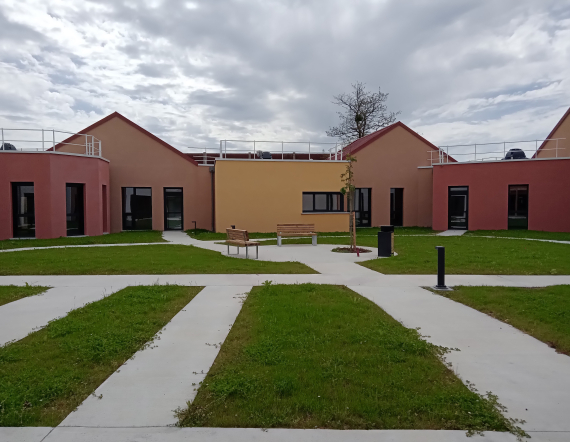 Chantier de construction des nouveaux locaux de la MAS et du SAMSAH Jean Louis Boncoeur, présentation de la cour intérieure