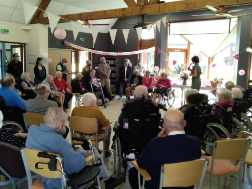 100 ans résidente