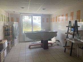 Salles de bain médicalisées